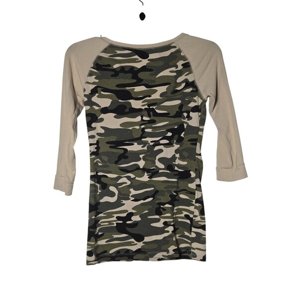 2 Look Amazing Womens Camouflage Raglan 3/4 Sleeve Shirt Medium Grunge Military - Picture 3 of 13